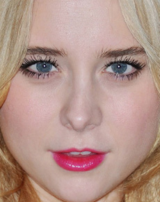 Alessandra Torresani's lips