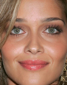 Ana Beatriz Barros's Face