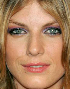 Angela Lindvall's lips