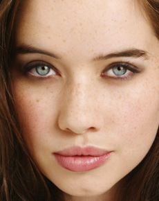 Anna Popplewell's eyes