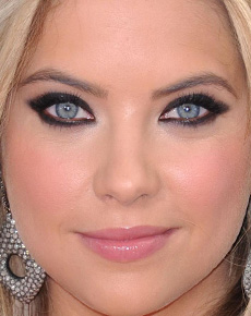 Ashley Benson's lips