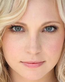 Candice Accola's eyes