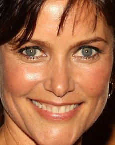 Carey Lowell's Face