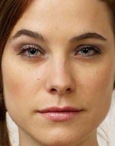 Caroline Dhavernas's eyes