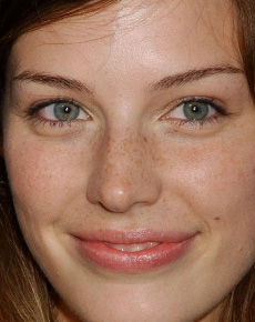 Jessica Pare's eyes