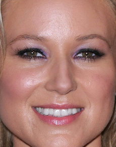 Jewel Kilcher's lips