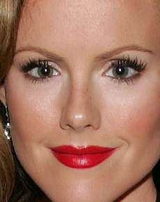 Kathleen Robertson's lips