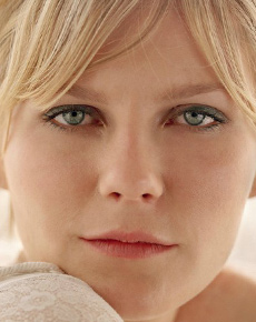 Kirsten Dunst's lips