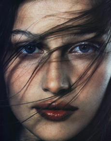 Laetitia Casta's eyes