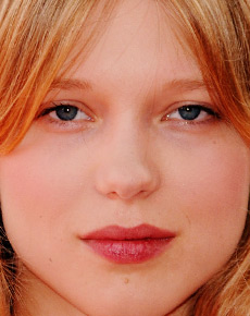 Lea Seydoux's lips