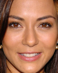 Marisol Nichols's eyes