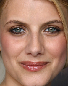 Melanie Laurent's lips