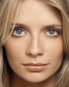 Mischa Barton's Face