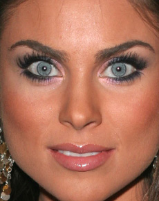 Nadia Bjorlin's lips