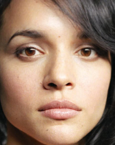 Norah Jones's lips