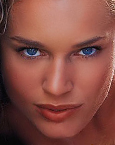 Rebecca Romijn's Face