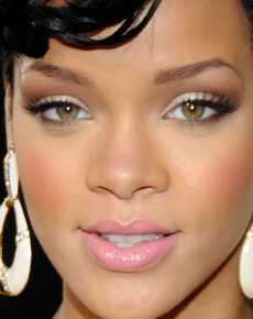 Rihanna's lips