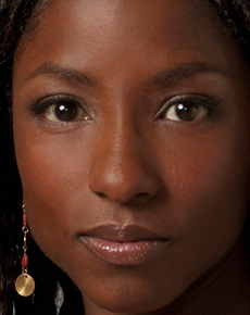 Rutina Wesley's lips